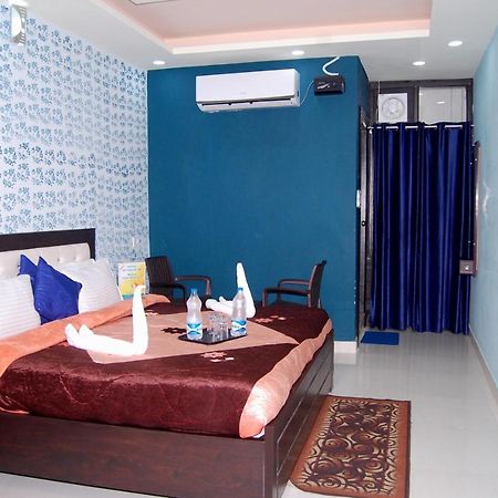 Hotel Devbhoomi Inn Rishikesh Ngoại thất bức ảnh