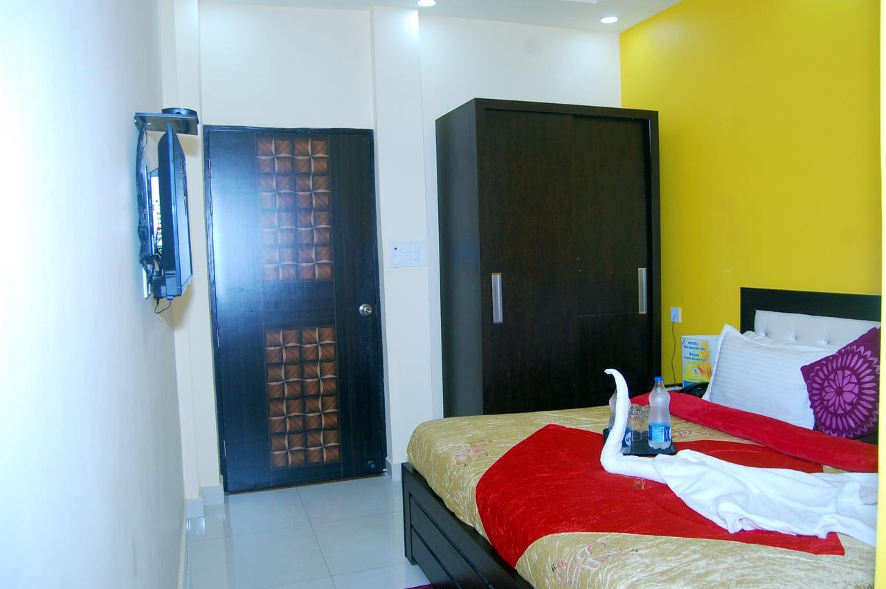Hotel Devbhoomi Inn Rishikesh Ngoại thất bức ảnh