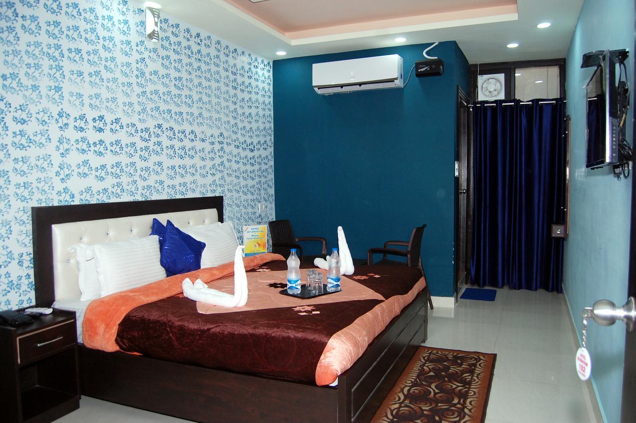 Hotel Devbhoomi Inn Rishikesh Ngoại thất bức ảnh
